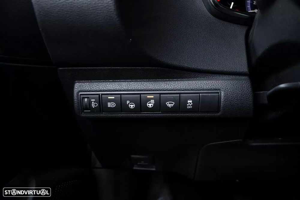 Toyota Corolla Touring Sports 1.8 Hybrid GR-Sport - 18