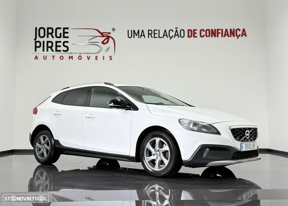 Volvo V40 Cross Country D2 Momentum - 11
