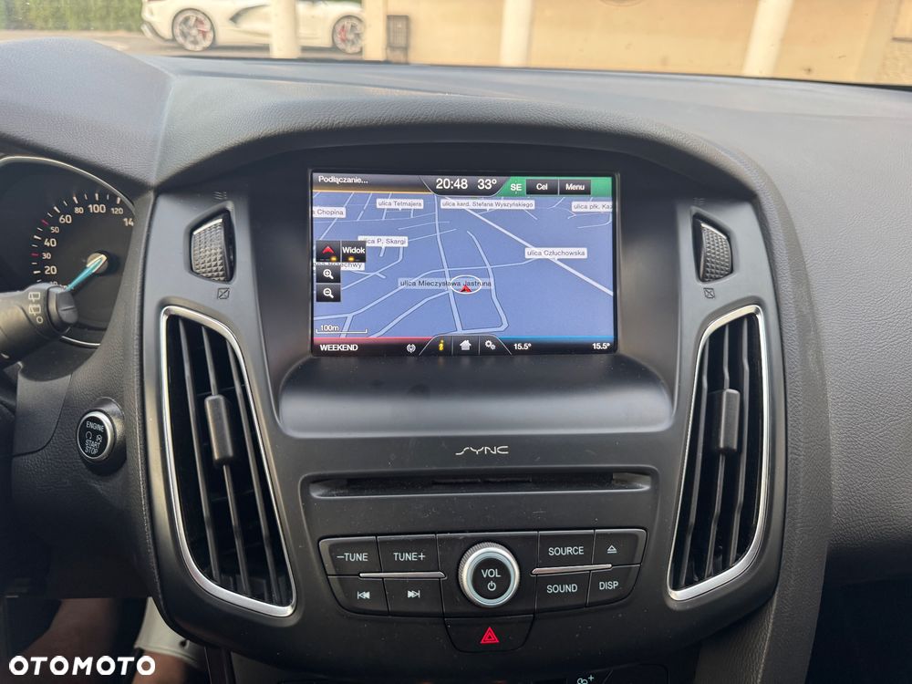 Ford Focus 1.0 EcoBoost Titanium - 8