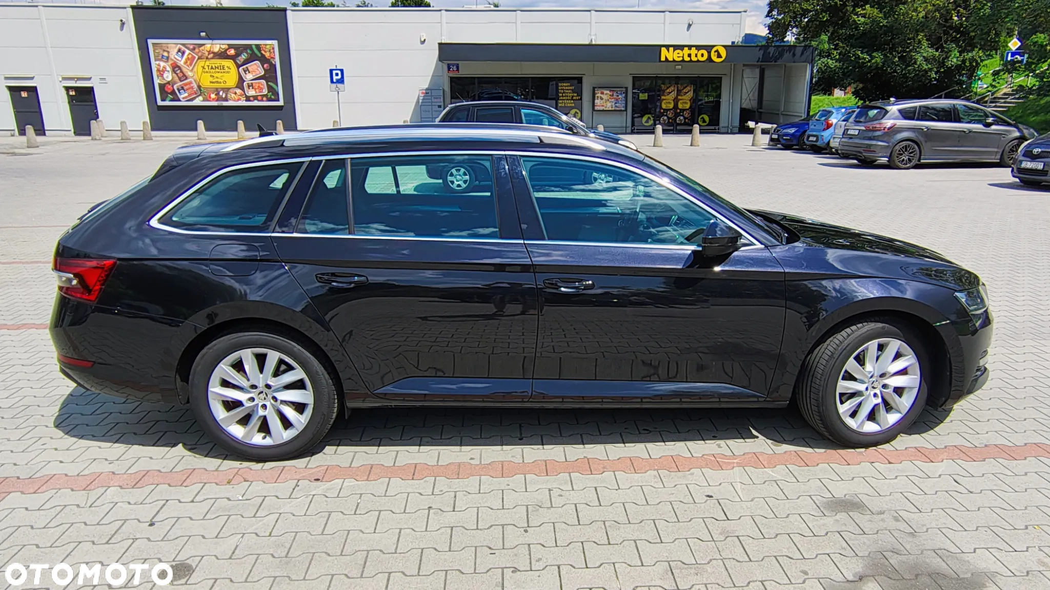 Skoda Superb 2.0 TDI SCR Ambition DSG - 7