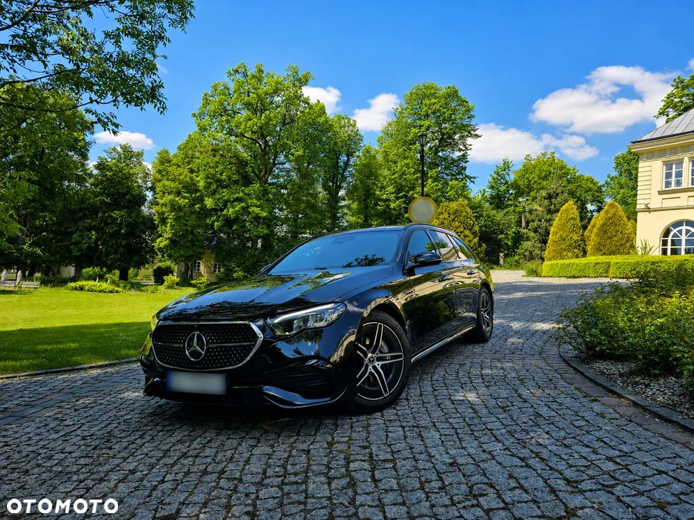 Mercedes-Benz Klasa E 220 d 4Matic 9G-TRONIC Edition AMG Line - 2