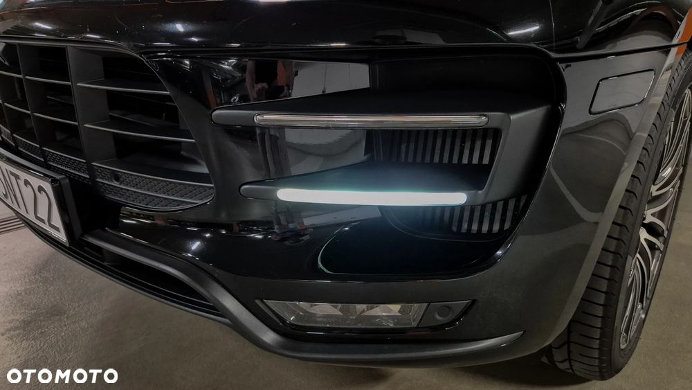 Porsche Macan Turbo PDK - 9