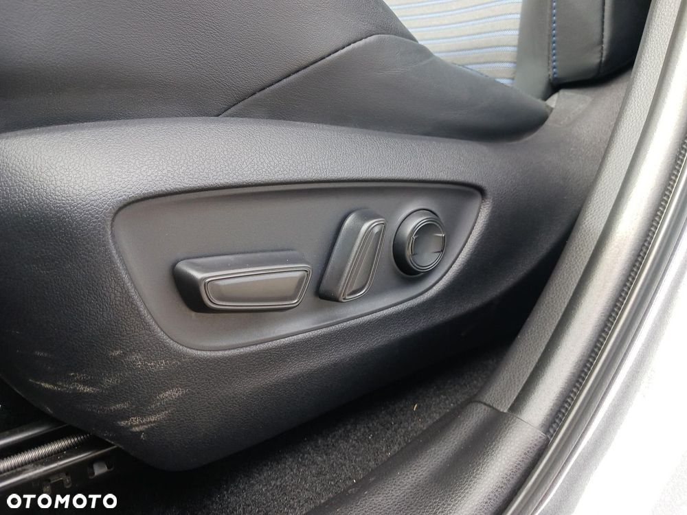 Toyota RAV4 2.5 Hybrid Selection 4x2 - 19