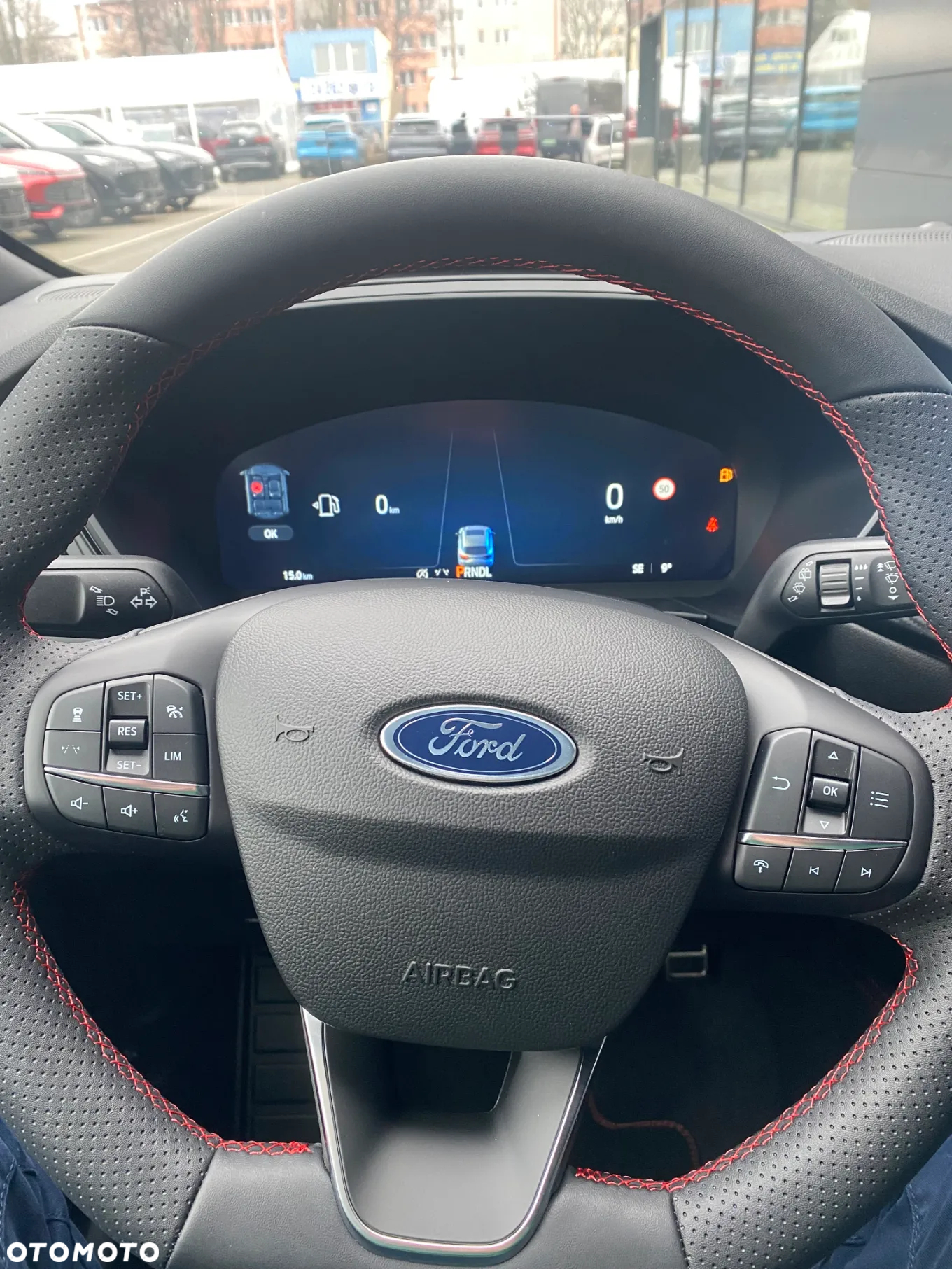 Ford Kuga 1.5 EcoBoost FWD ST-Line X - 8