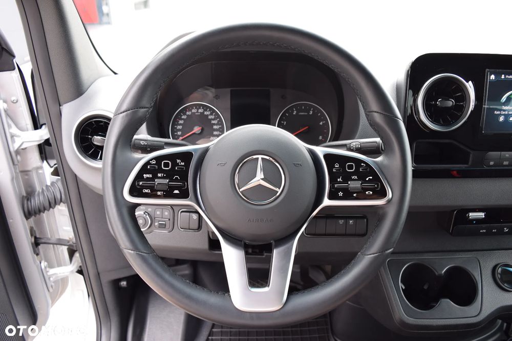 Mercedes-Benz Sprinter  ciągnik siodłowy - 13