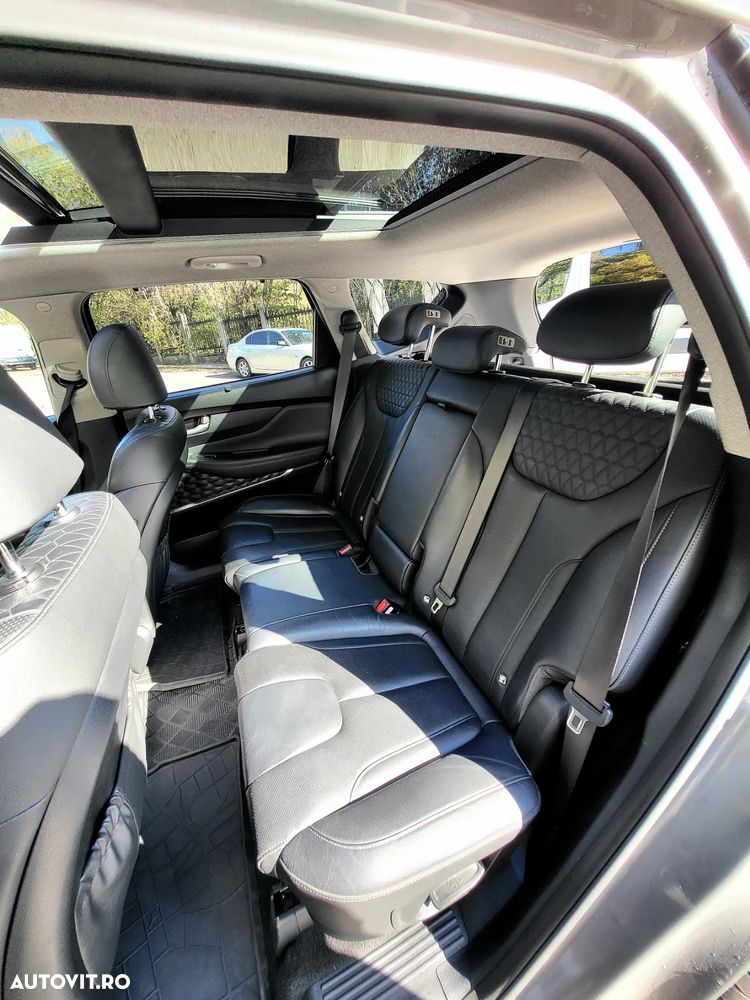 Hyundai Santa Fe 2.2 CRDi 4WD 8AT Luxury - 6