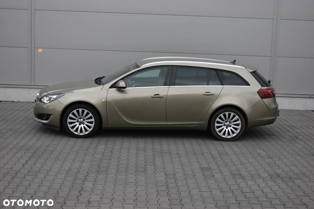 Opel Insignia - 24