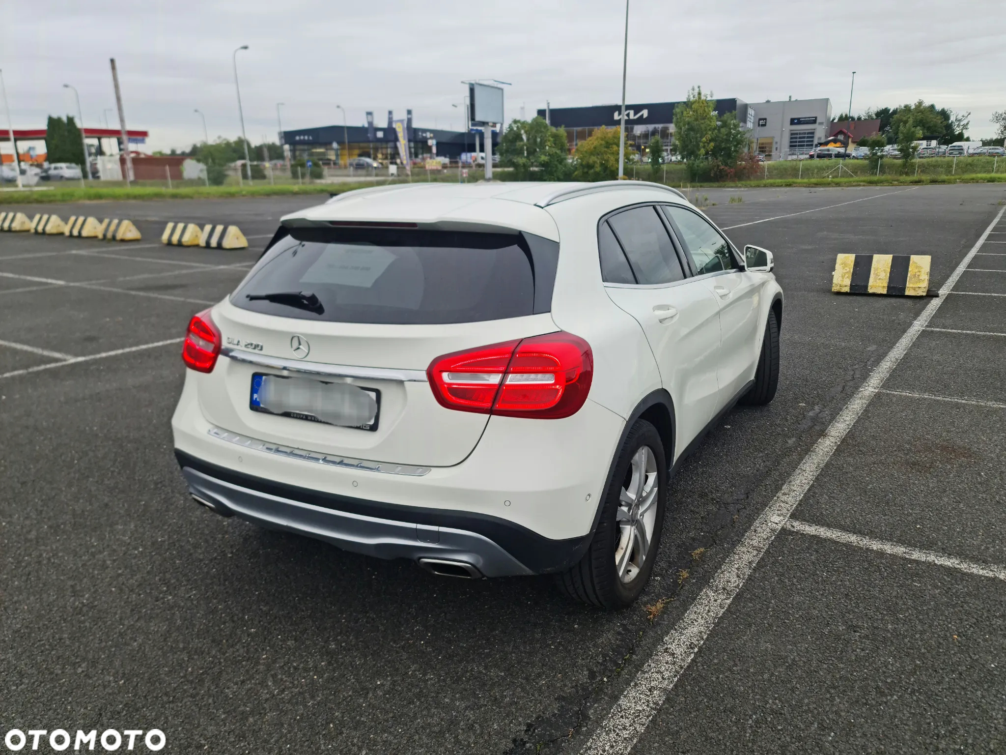 Mercedes-Benz GLA - 7
