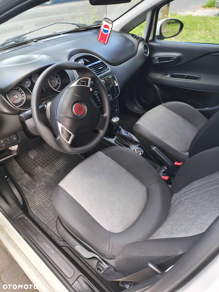 Fiat Punto - 6