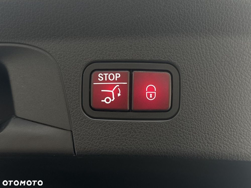 Mercedes-Benz GLE - 24