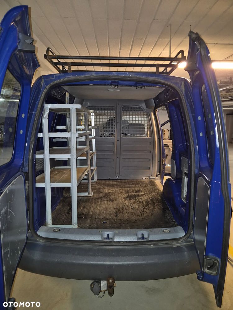 Volkswagen Caddy - 3