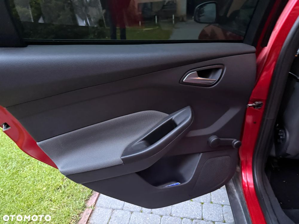 Ford Focus 1.6 TDCi DPF Trend - 14