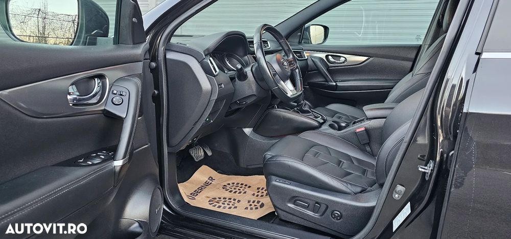Nissan Qashqai 1.6 DCI Xtronic TEKNA+ - 12