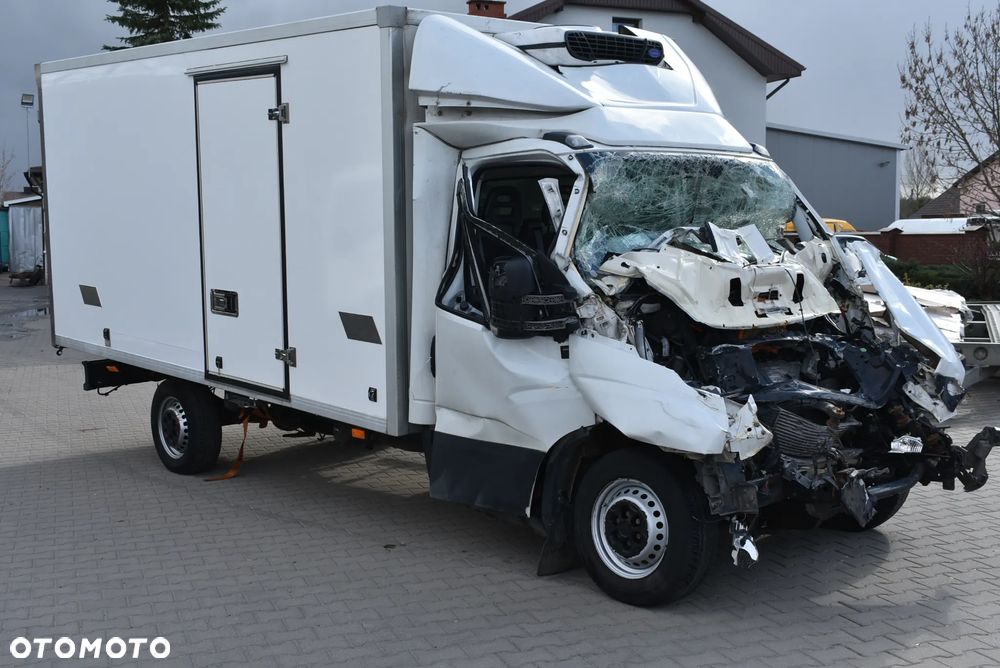 Iveco Daily 35S16 3,0 CHŁODNIA KONTENER 2023 - 3