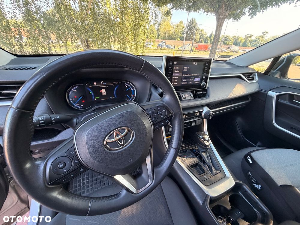 Toyota RAV4 2.5 Hybrid Comfort 4x2 - 8