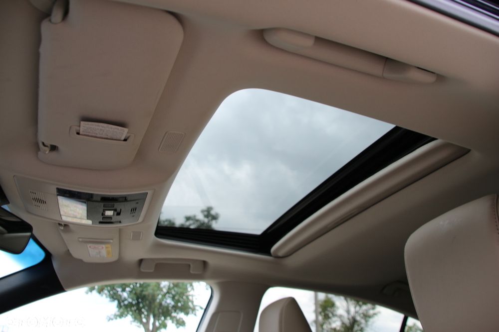 Lexus ES 300h Elegance - 18