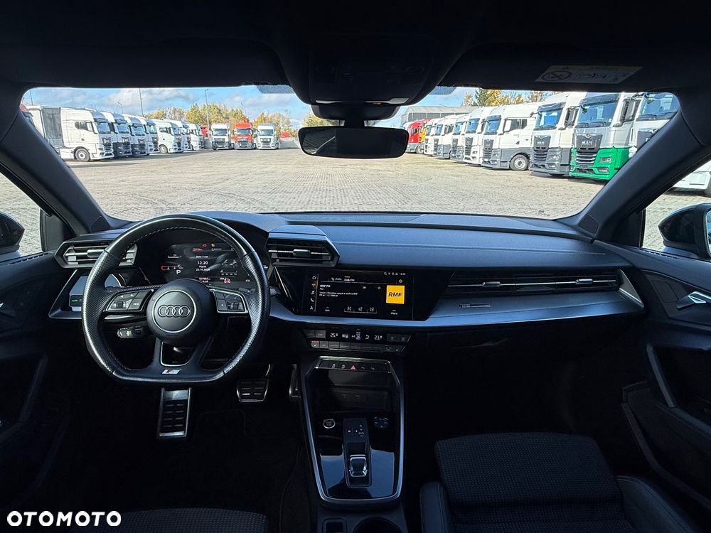 Audi A3 Sportback - 13