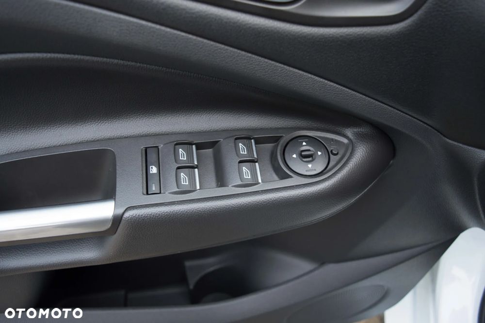 Ford Kuga 2.0 TDCi 4x4 ST-Line - 14