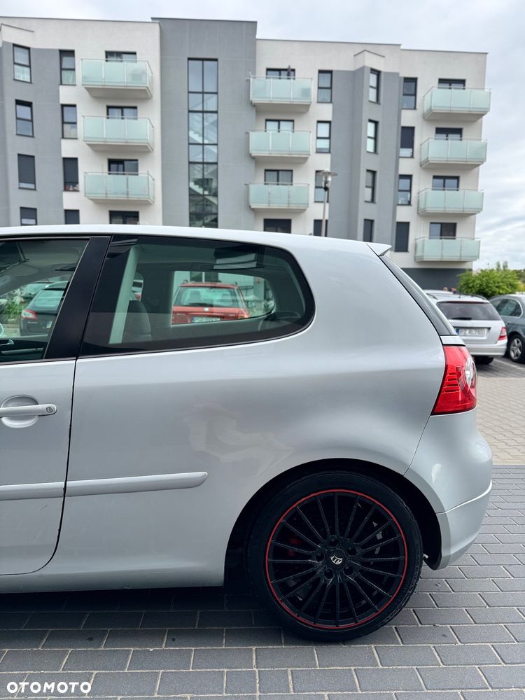 Volkswagen Golf 1.9 TDI DPF GT Sport - 10