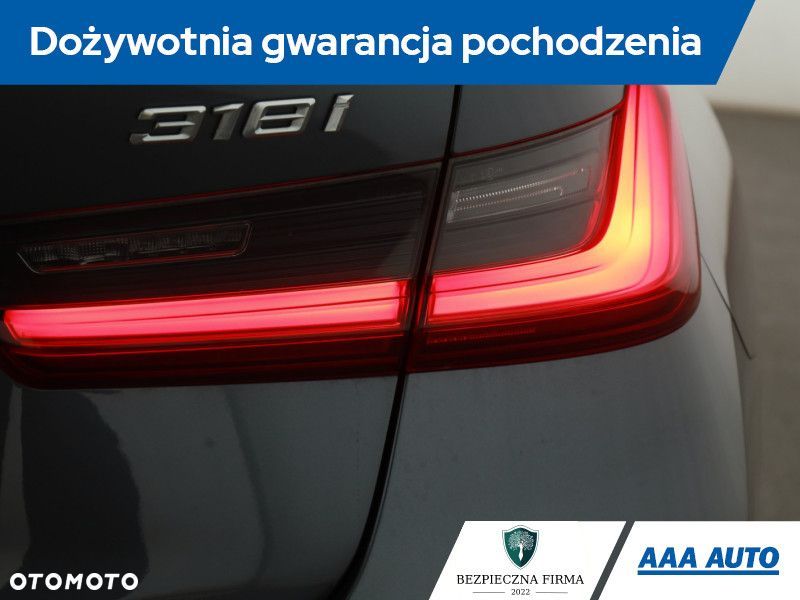 BMW Seria 3 - 12
