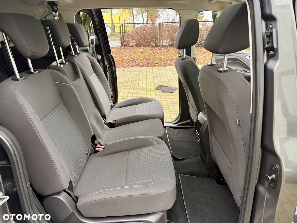 Ford Grand C-MAX - 15