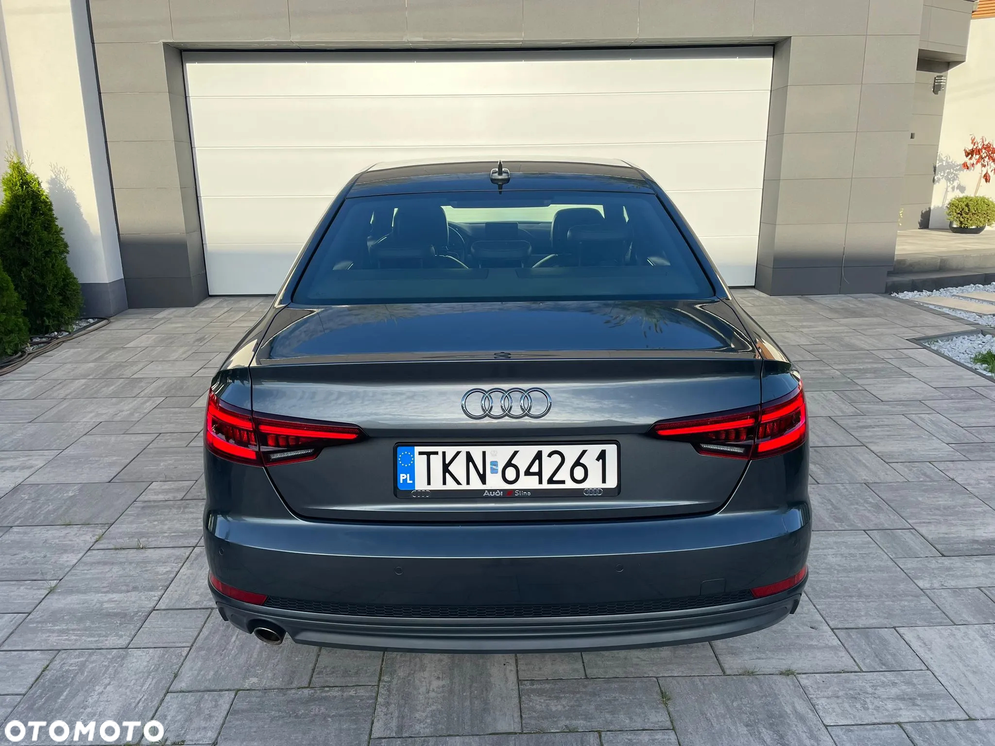 Audi A4 - 8
