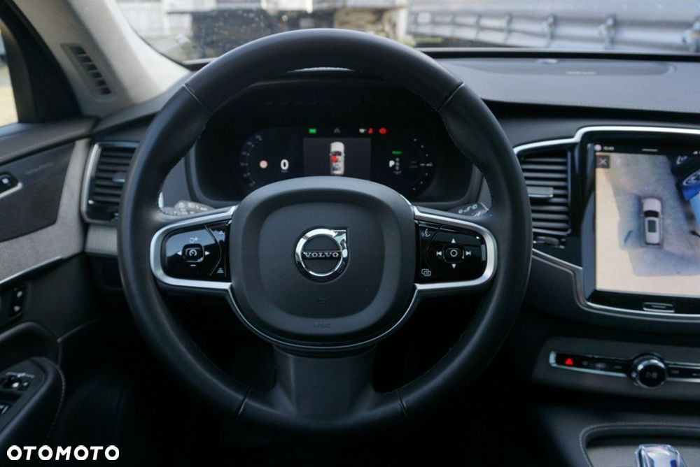 Volvo XC 90 - 16