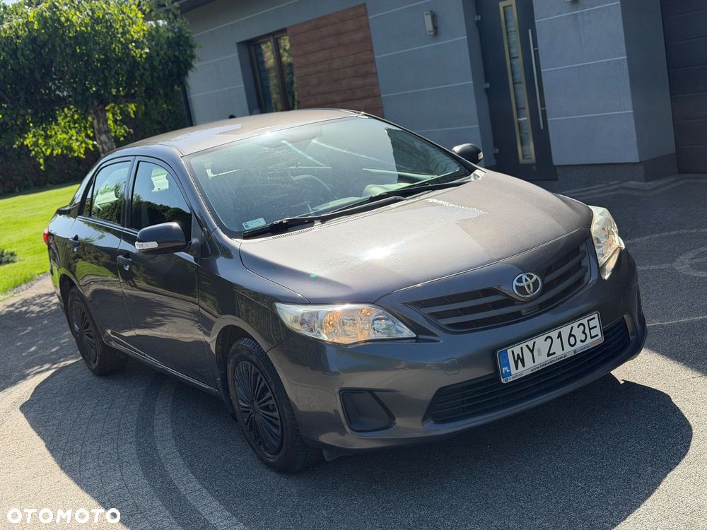 Toyota Corolla 1.6 Luna - 3