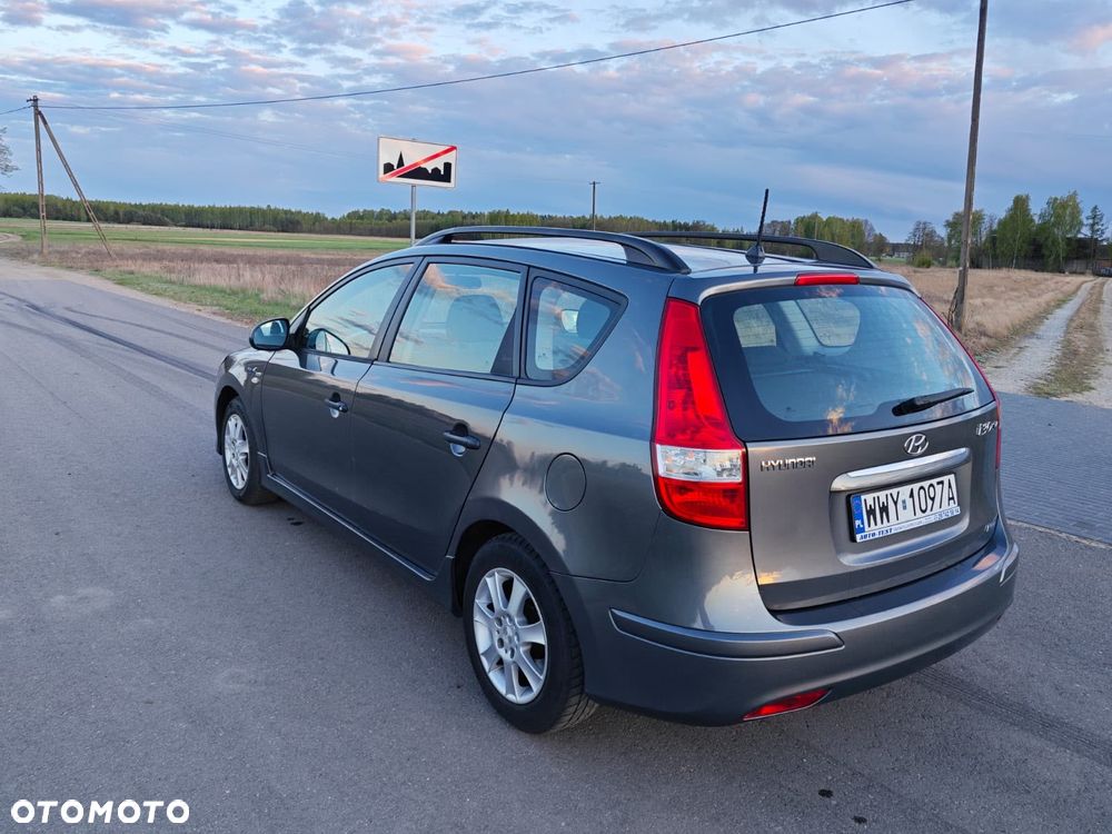Hyundai i30 1.6 CRDi Blue Classic - 3