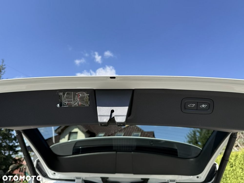 Volvo XC 90 T8 AWD Recharge Ultimate Bright - 22