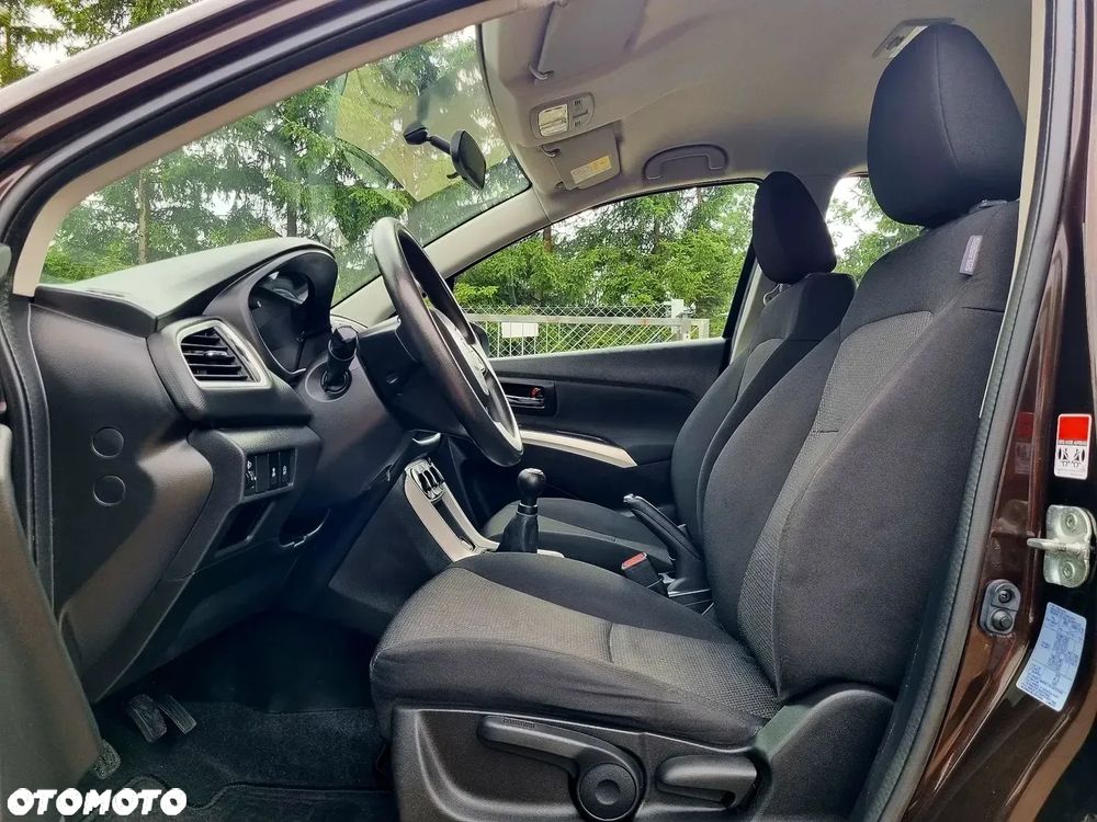 Suzuki SX4 S-Cross 1.6 Comfort - 9