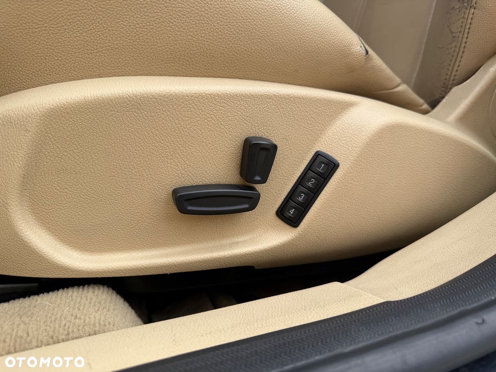 Ford Mondeo 2.0 TDCi Ambiente - 8