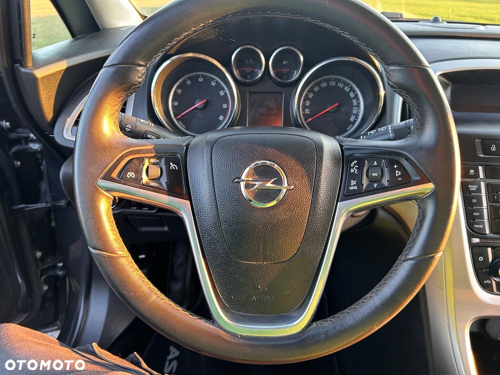 Opel Astra 1.6 Design Edition - 17