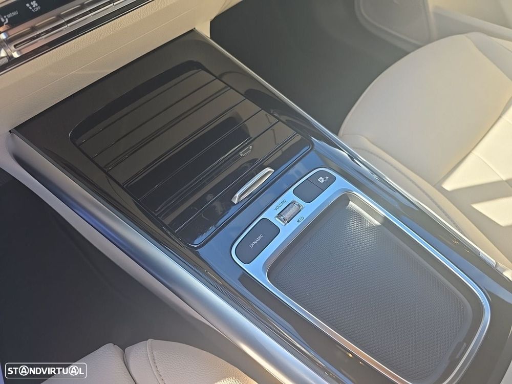 Mercedes-Benz EQA 250+ Edition - 14