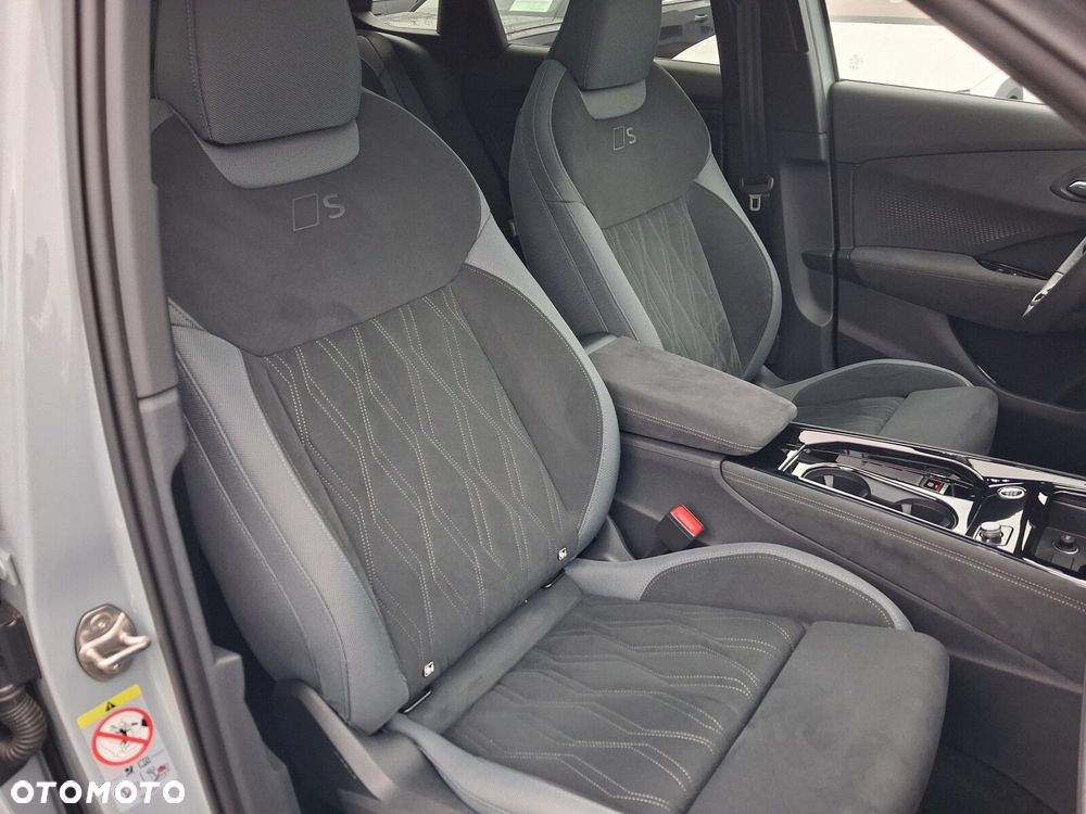 Audi Q3 - 30
