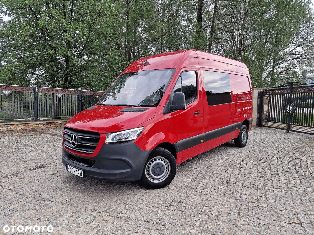 Mercedes-Benz Sprinter - 4