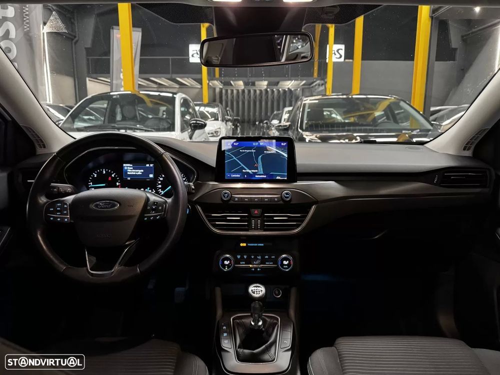 Ford Focus SW 1.5 TDCi EcoBlue Titanium - 17