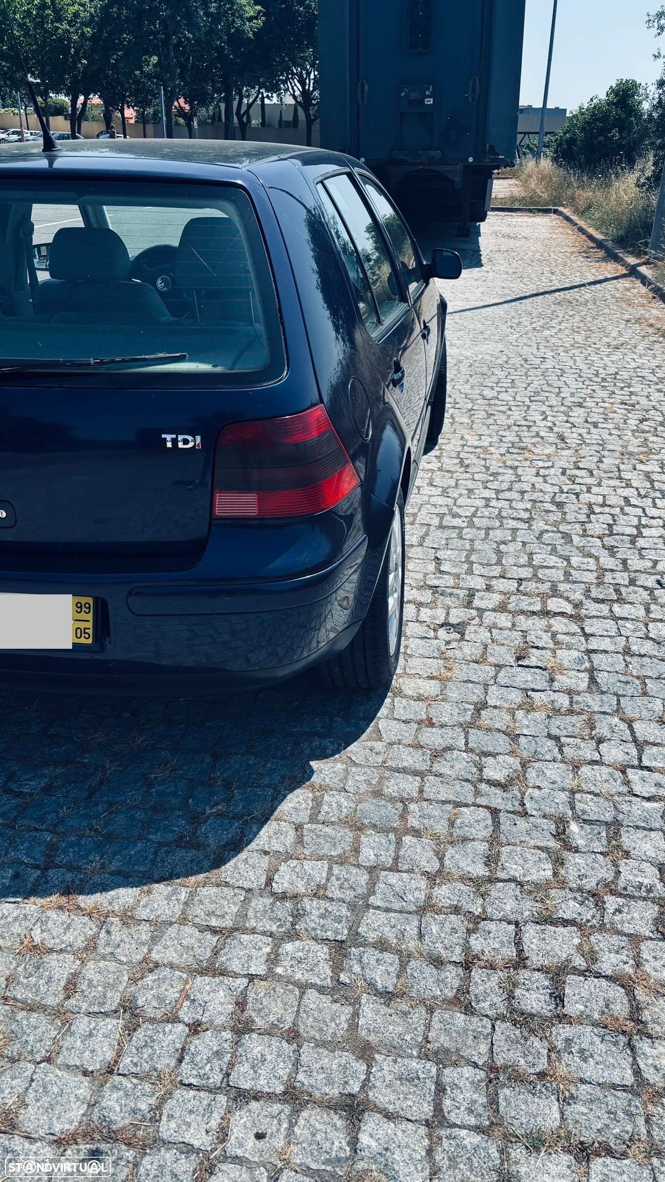 VW Golf 1.9 TDi Highline - 5