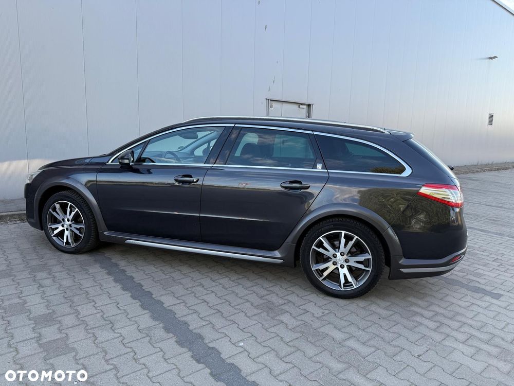Peugeot 508 RXH Hybrid4 - 11
