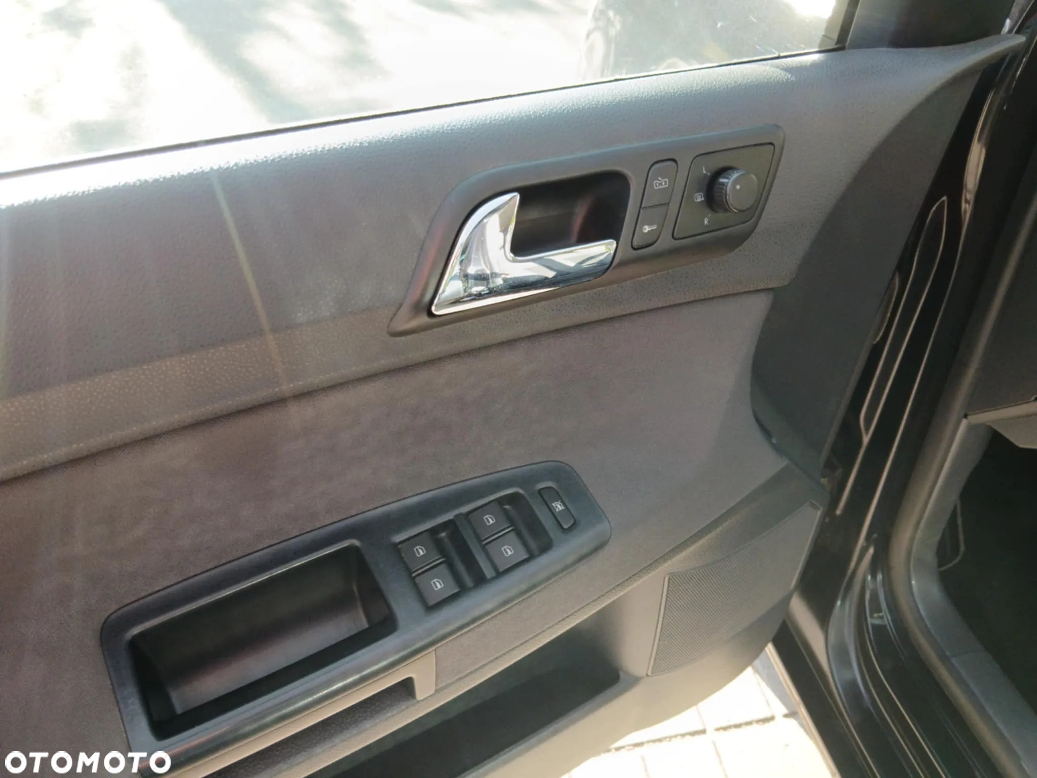 Volkswagen Polo - 10