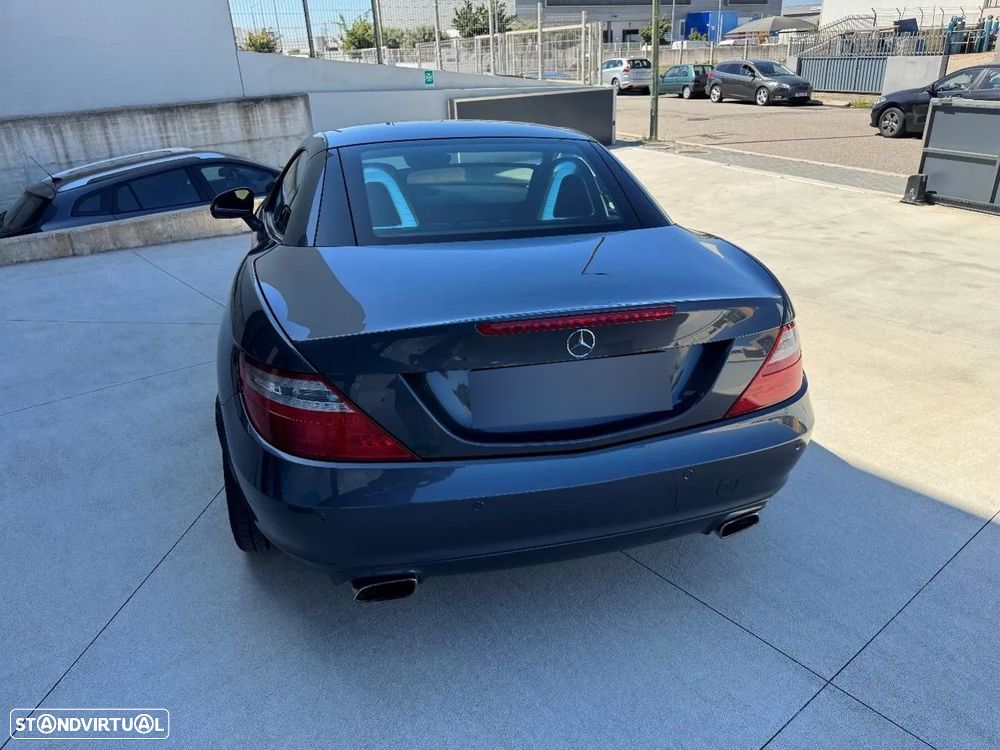 Mercedes-Benz SLK 200 (BlueEFFICIENCY) - 6