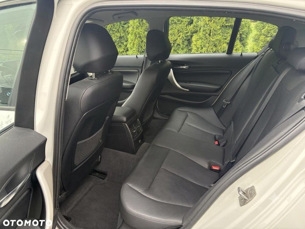 BMW Seria 1 120d - 13