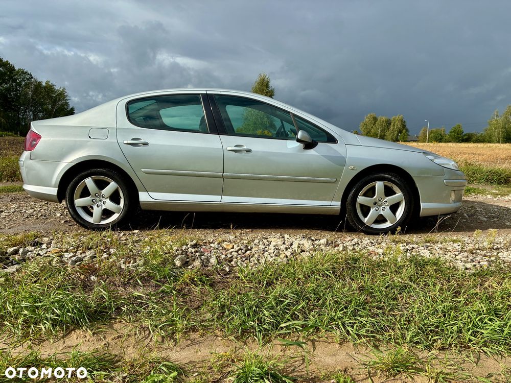 Peugeot 407 2008 photo 4