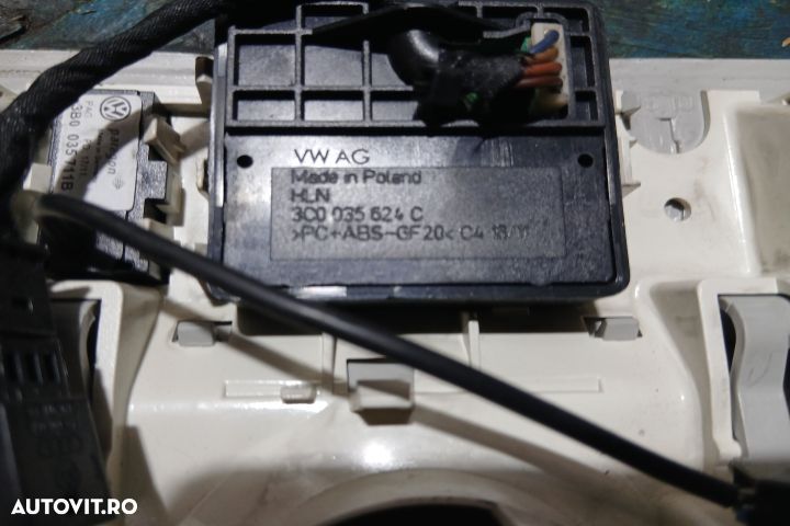 Lampa plafon fata 1K0947105 3C0035624C 1K0947105 3C0035624C Volkswage - 3