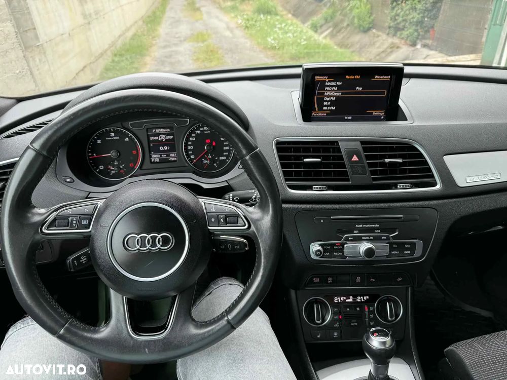 Audi Q3 2.0 35 TDI S tronic quattro S Line - 3