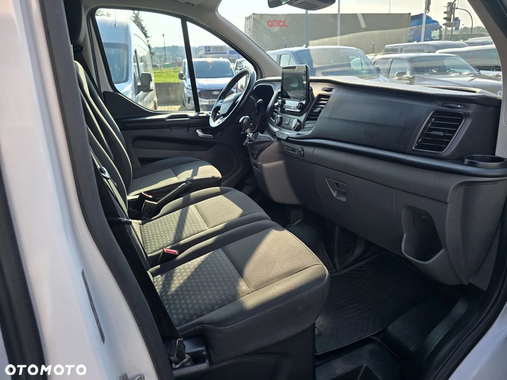 Ford Transit Custom 310 L2H1 Limited - 9