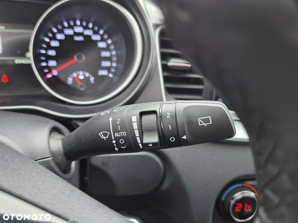 Kia Ceed 1.5 T-GDI M - 27