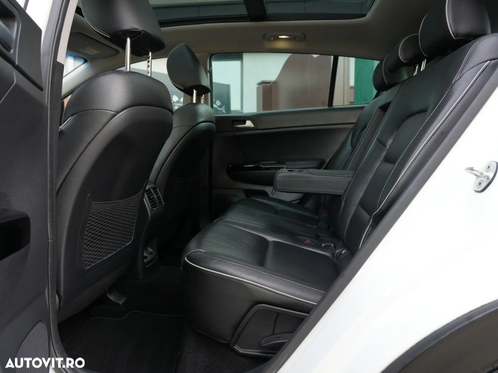 Kia Sportage 2,0 CRDI AWD Aut. Platinum - 9