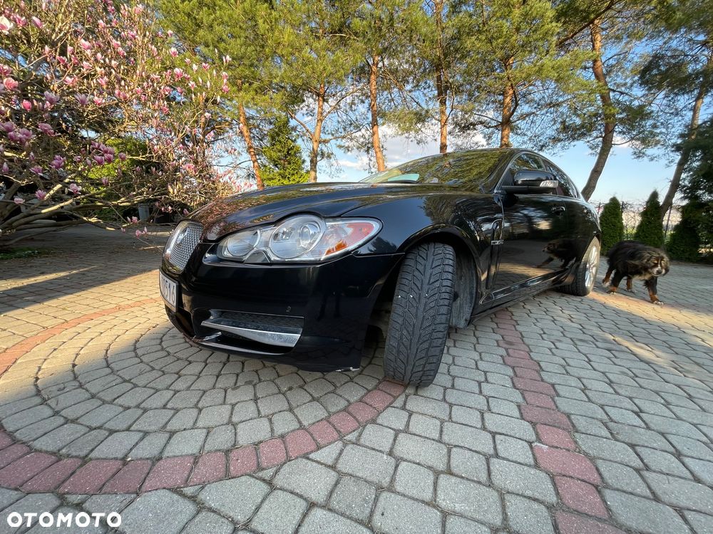 Jaguar XF 2.7 V6 Luxury - 7