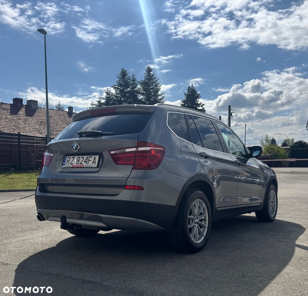 BMW X3 xDrive20d - 9